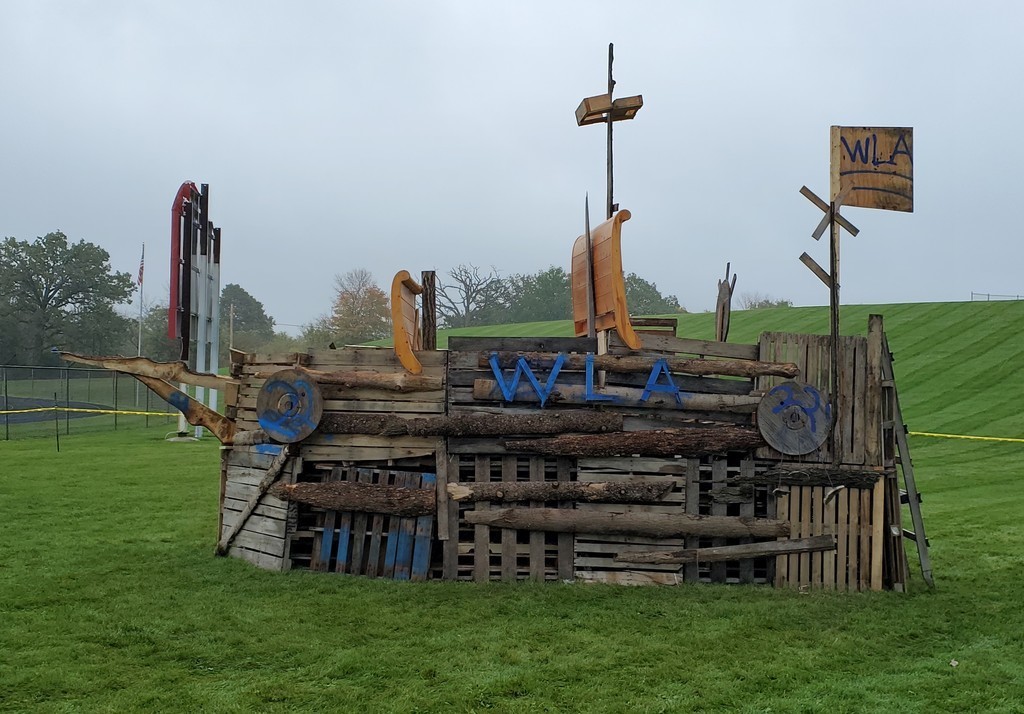 Mayville Manufacturing Viking Ship